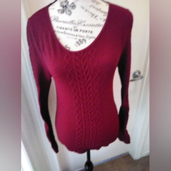 Cable Knit Stretchy Textured Long Sleeve Top - Burgundy - Picture 1 of 2